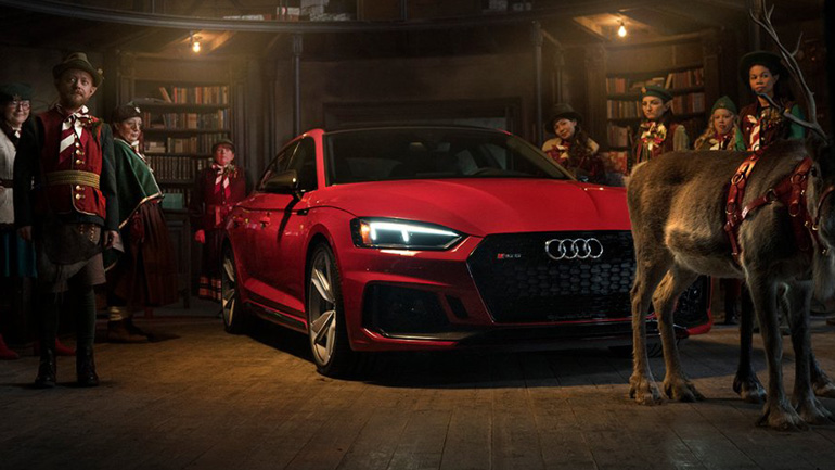 Με αυτοκίνητο θα έρθει εφέτος ο Άγιος Βασίλης!